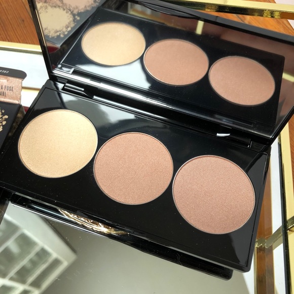 2 left❗️Smashbox highlight palette ✨ - Picture 2 of 10